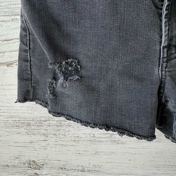 MADEWELL The Perfect Jean Short High Rise Black Distressed Denim Boho 24 - Picture 3 of 6